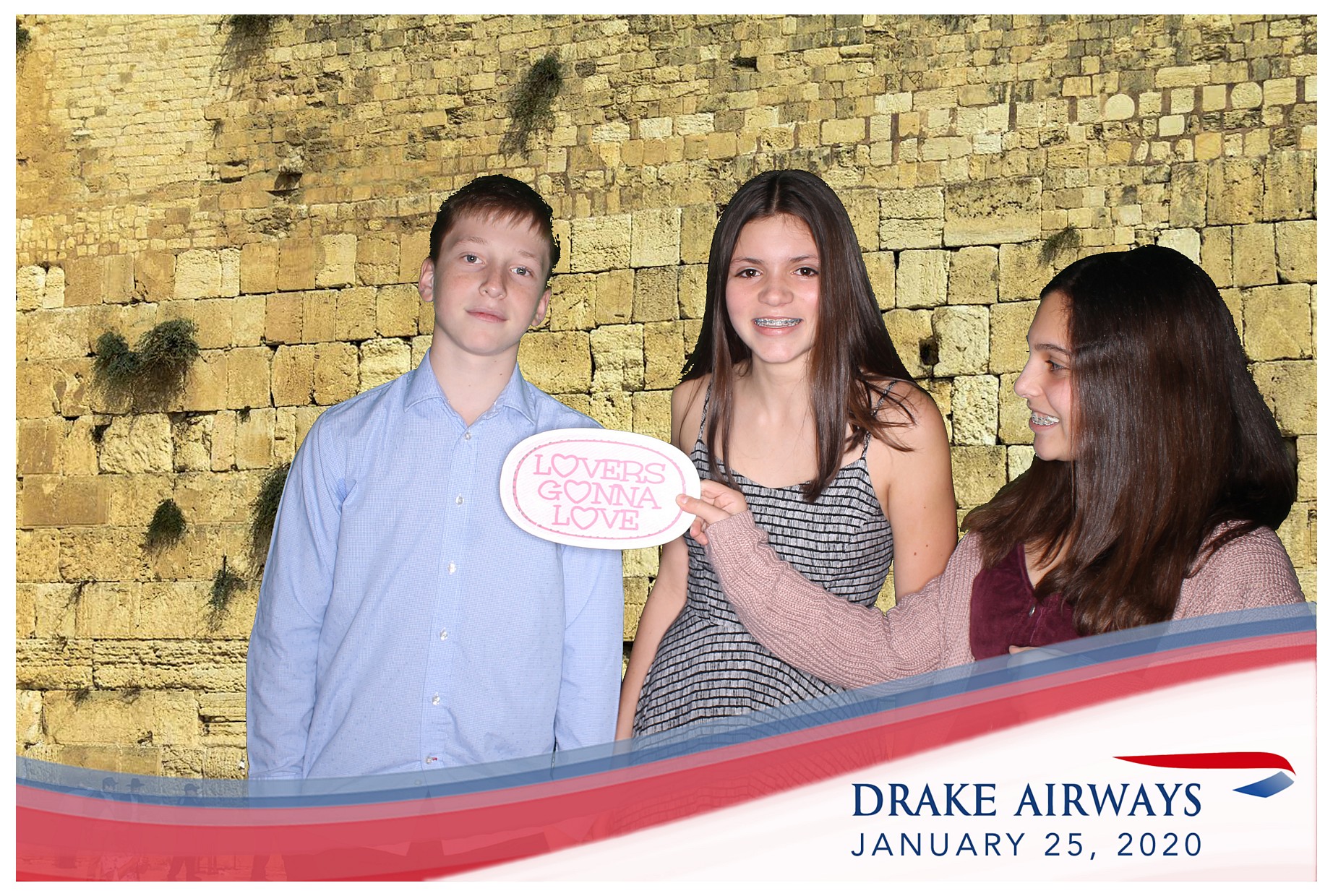 Drake Airways | View more photos from the event at gallery.photoboothcincy.com/u/PhotoBoothCincy/Drake-Airways